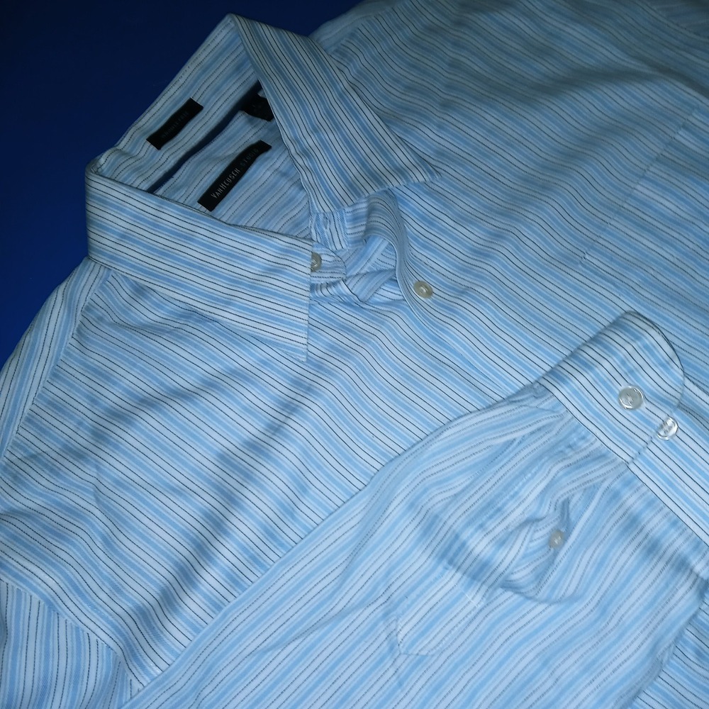 Van Heusen Wrinkle Free Button Down Fitted Blue Stripes 16/32-33 Shirt Large